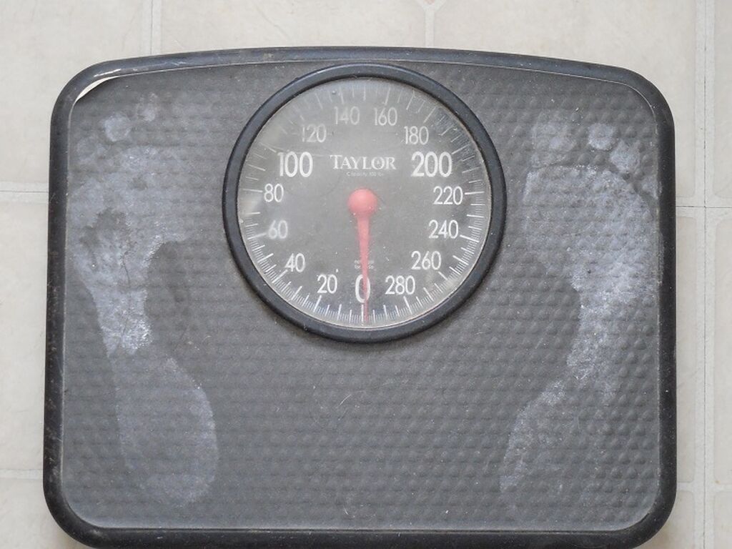 Weigh 689873 1280